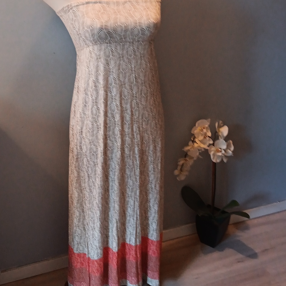 Max Studio strapless maxi dress